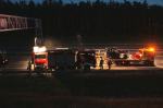 Tragedia na autostradzie. Samochód wbił się w naczepę ciężarówki.