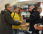 Policjanci i uczniowie zbierali pieniądze dla hospicjum