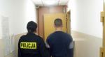 Zaatakowali i okradli przechodnia, trafili do aresztu