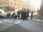 W centrum Opola zapalił się samochód