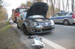Motocykl zderzył się z volkswagenem na ul. Strzeleckiej