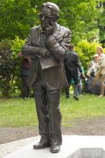 Osmańczyk stanął na Wzgórzu Uniwersyteckim