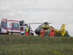 BMW dachowało na autostradzie A4. W akcji śmigłowiec LPR.