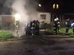 Ktoś podpalił samochód we Wrzoskach