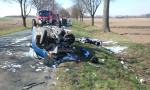 Samochód zderzył się z motocyklem. Nie żyją dwie osoby.