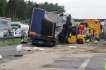 Zderzenie 6 ciężarówek na A4. Autostrada zablokowana.
