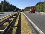 Groźny wypadek na A4. Mazda zderzyła się z ciężarówką.