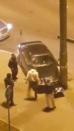 Jechał za szybko, uderzył w latarnię