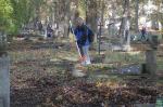 Kolejna akcja sprzątania cmentarza przy ul. Wrocławskiej za nami