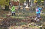Kolejna akcja sprzątania cmentarza przy ul. Wrocławskiej za nami