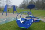 Nowy plac zabaw w Ciepielowicach. To efekt konkursu "Podwórko Nivea".