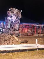 Ciężarówka przewróciła się w Izbicku