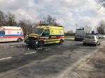 Wypadek z udziałem karetki pogotowia na ul. Oświęcimskiej