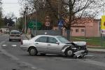 Mercedes zderzył się z volkswagenem w Lewinie Brzeskim
