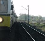 18-letni rowerzysta wjechał wprost pod pociąg