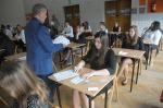 Maturzyści rozpoczęli egzamin dojrzałości. Dziś język polski. 