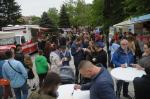 Smacznie na Placu Jana Pawła II. Trwa Zlot FoodTrucków.