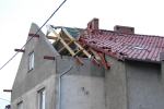Bardzo silna burza w gminie Cisek, wiele domów bez dachów