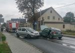 Zderzenie dwóch samochodów w Kostowie