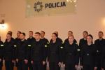 Nowi policjanci zaprzysiężeni, doświadczeni uhonorowani