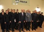 Nowi policjanci zaprzysiężeni, doświadczeni uhonorowani