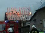 W Ziemiełowicach doszczętnie spłonęła stodoła. Straż zapobiegła rozprzestrzenieniu się ognia