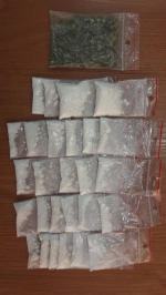 Narkotyki trzymała w szafie