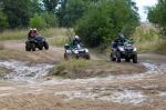 Na poligonie w Winowie trwa Hellowisko, czyli zlot miłośników off-roadu