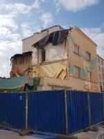 Mural miał przetrwać lata, a zniknął razem z Krakowską 32