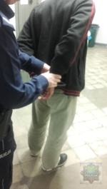 42-latek miał uderzać swojego psa, bo ten zadusił ptactwo domowe