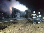 Pożar w bazie transportowej. Spłonęło 5 ciągników siodłowych
