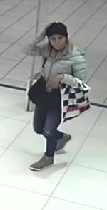 Uwaga na kieszonkowców - policja publikuje wizerunek podejrzewanych kobiet