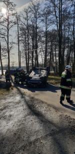 Mercedes dachował w Przysieczy