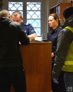 Fałszywi policjanci chcieli wyłudzić pieniądze od 77-latki