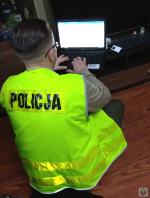 Wysłał swoje nagie zdjęcia 12-latce