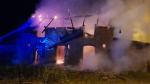 Kluczborscy strażacy walczyli z nocnym pożarem szopy