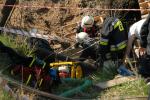 Wypadek przy budowie kanalizacji w gminie Ozimek. Dwaj mężczyźni ugrzęźli pod ziemią