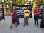 Pikieta przeciw nienawiści i kontrmanifestacja przeciw pedofilii na Placu Daszyńskiego