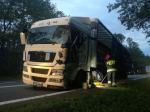 Zablokowana DK 46 po zderzeniu trzech samochodów ciężarowych