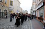Kondukt pogrzebowy na ulicach Opola. Żegnano przyszłość 