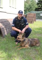 Włamał się do sklepu, wytropił go policyjny pies