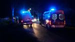 Niebezpiecznie na drogach. W Kotorzu Małym kobieta wjechała w drzewo