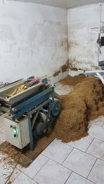 Funkcjonariusze KAS zabezpieczyli blisko tonę suszu tytoniowego w Kędzierzynie-Koźlu