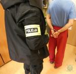 Zaatakował 67-latkę bo zabrakło mu na alkohol 