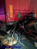 Zderzenie samochodu osobowego z ciężarówką na opolskim odcinku A4