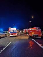 Kierowca lawety prawdopodobnie zasnął jadąc A4