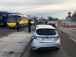 Zderzenie autobusu z osobówką na ulicy Bohaterów Monte Casino