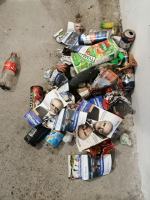 Niedopałki, butelki i ulotki wrzucają do...komina. Może dojść do tragedii