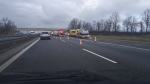 Wypadek na A4. Samochód ciężarowy "zdmuchnął" auto dostawcze przewożące basen