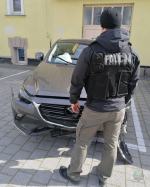 Z narkotykami i kradzionym samochodem uciekał przed policją  